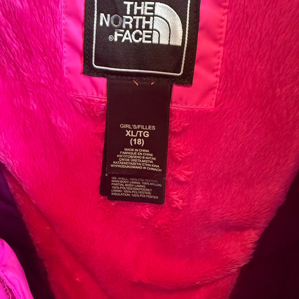 The North Face Kids' Pink and Black Puffer Jacket - Picture 4 of 9
